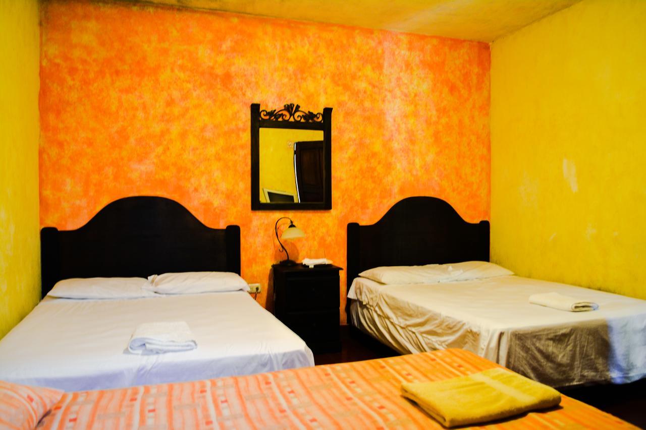 Hotel Don Pedro Antigua Exteriör bild